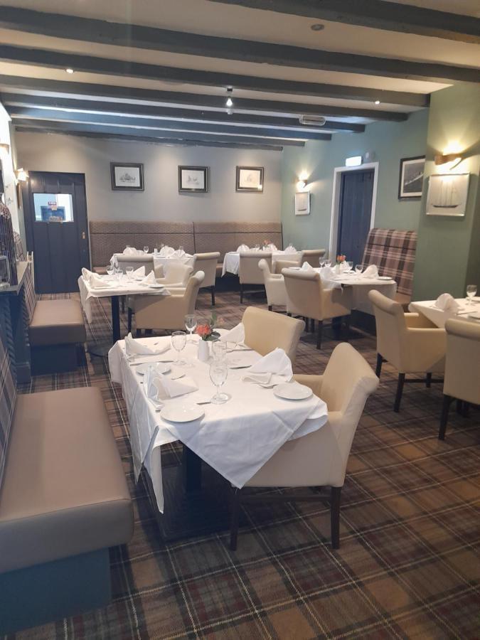 Schooner Hotel آلن موث المظهر الخارجي الصورة