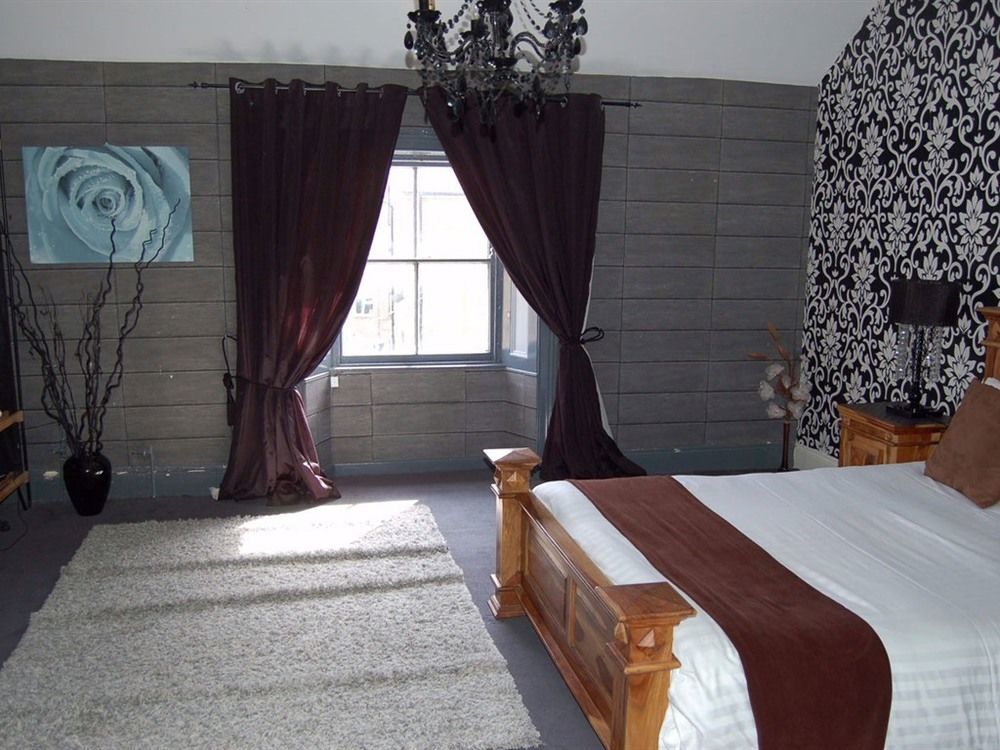 Schooner Hotel آلن موث المظهر الخارجي الصورة
