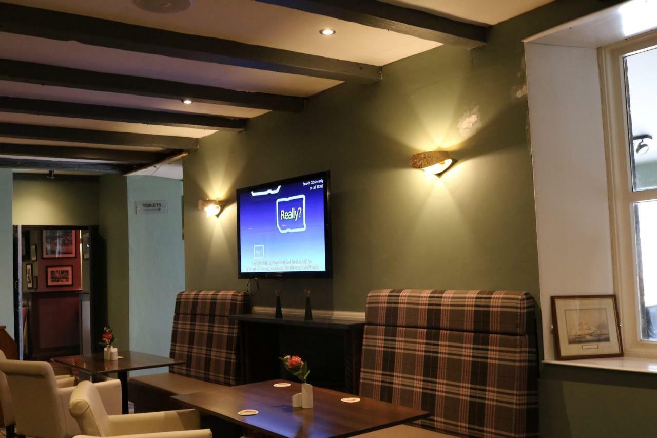 Schooner Hotel آلن موث المظهر الخارجي الصورة